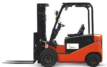 safe lifting with forklift